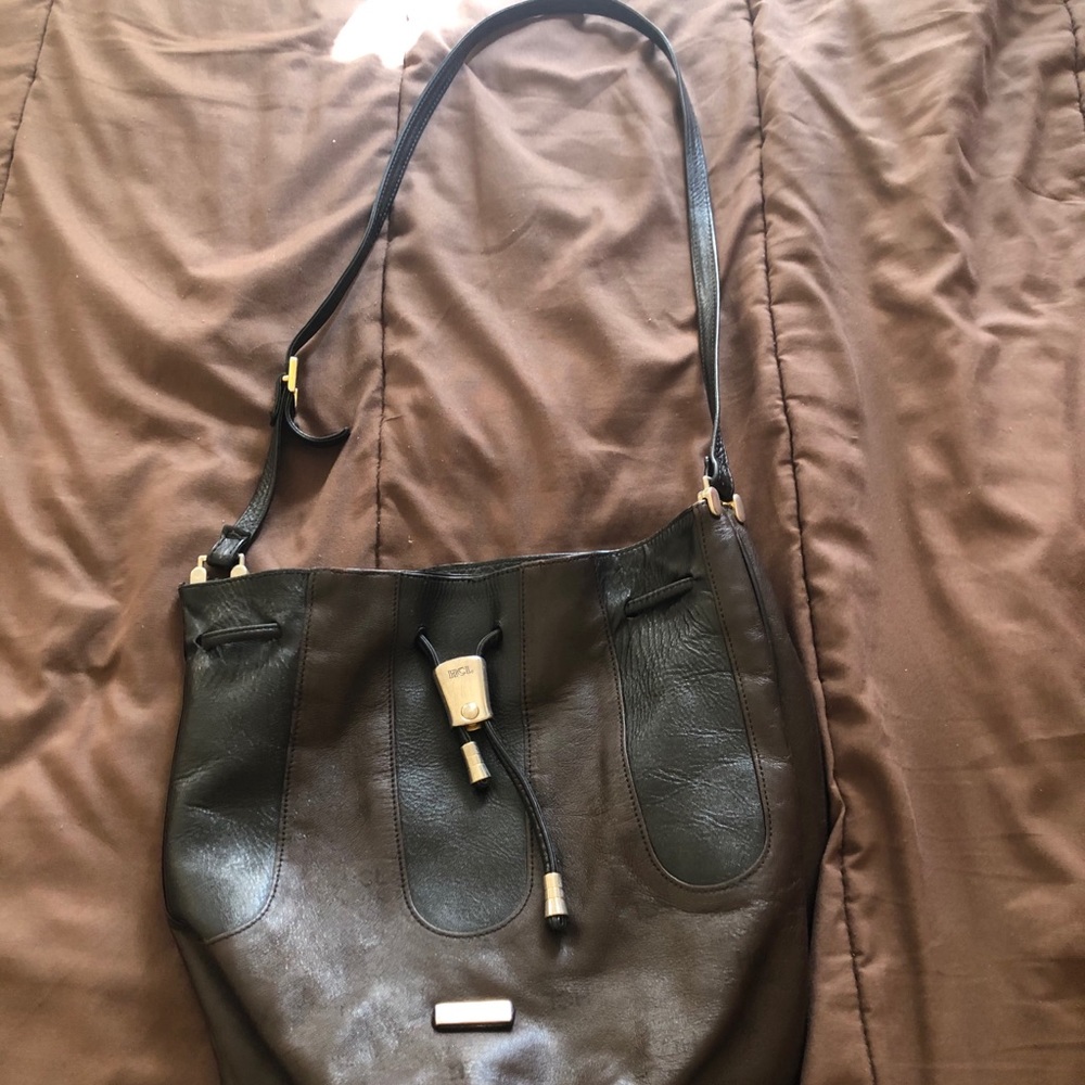 HCL bucket brown and black
